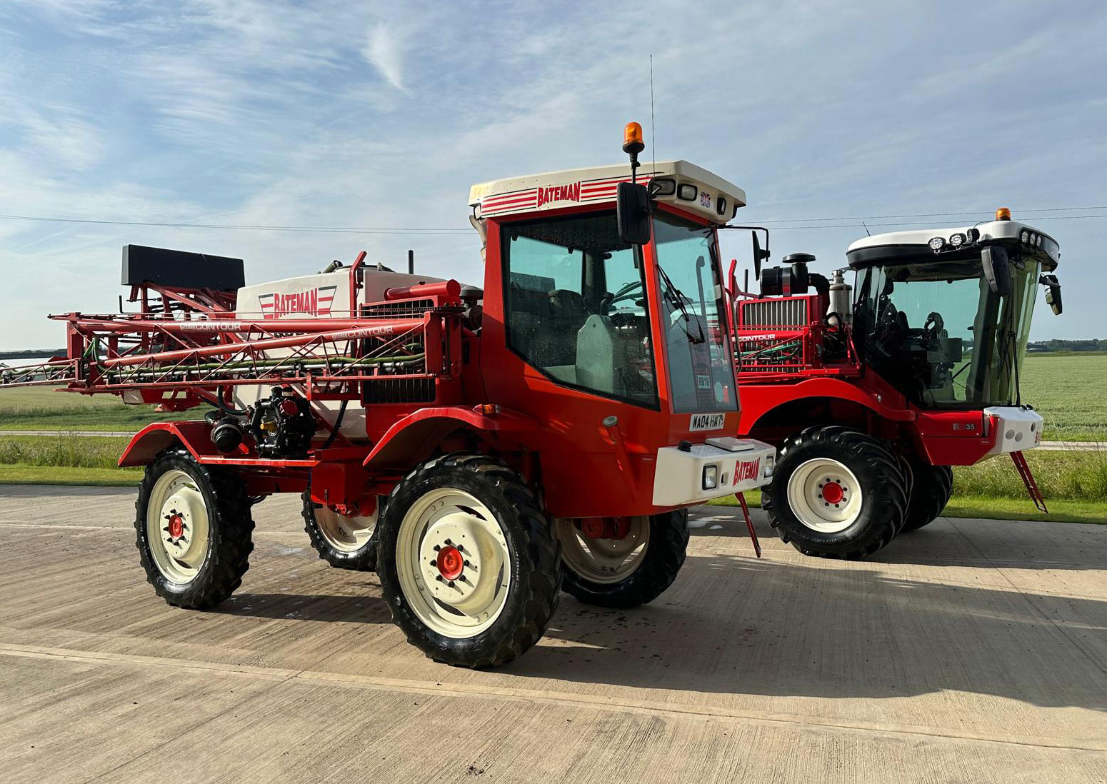 bateman rb16 and rb35 sprayers side by side